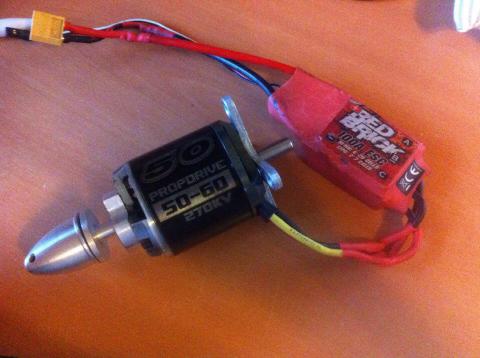 http://rc-aviation.ru/components/com_agora/img/members/21114/mini_tKMqutJYbGY.jpg