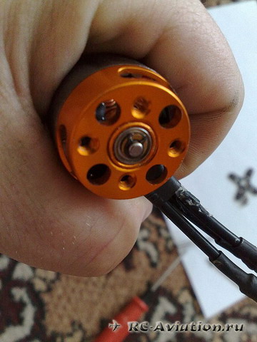 Установка RC электродвигателя на авиамодель Установка RC электродвигателя на авиамодель